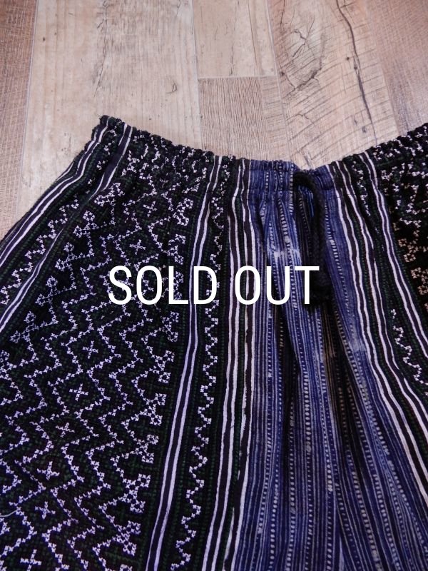 画像7: モン族刺繍 ワイドパンツ (7)