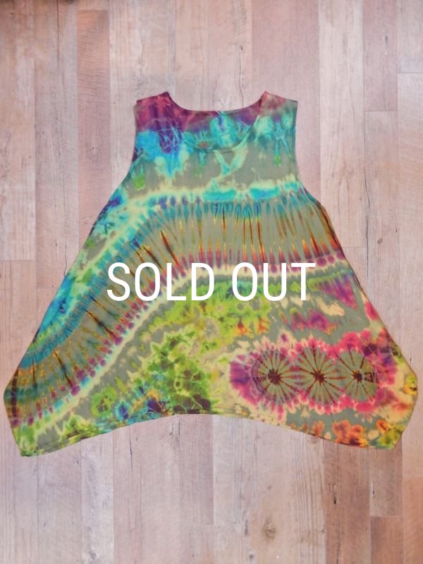 画像10: タイダイ レーヨンノースリーブチュニック (10)