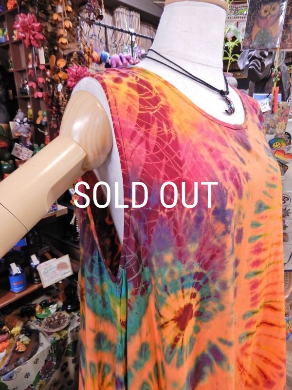 画像6: タイダイ レーヨンノースリーブチュニック (6)