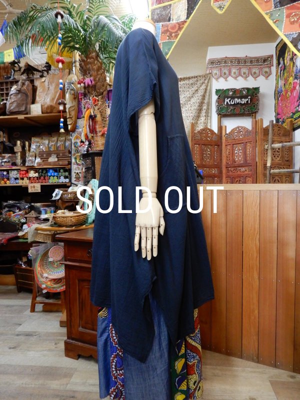 画像4: 裾変形ゆったりコットンワンピース (4)