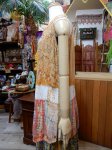 画像2: インドレーヨン チェーン刺繍ロングタンクトップ (2)